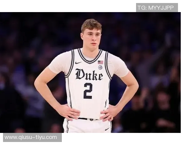 克莱回忆斯科特指导科比的经历现今将其传授给弗拉格